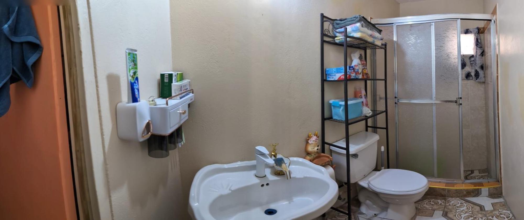 Immaculate 1-Bed Apartment In Kingston 14 Exterior foto